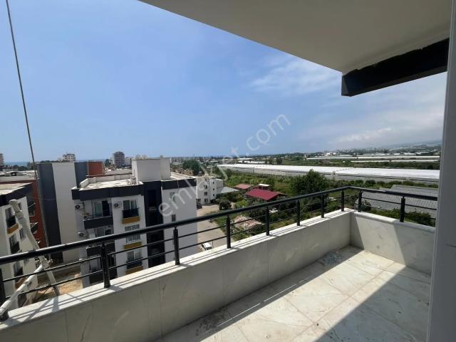 Erdemli Merkezde 2+1 Satılık Deniz Manzaralı Daire