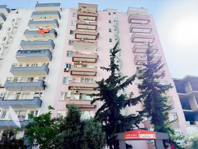 Erdemli Akdeniz Mahallesinde Denize Sıfır 3+1 Daire