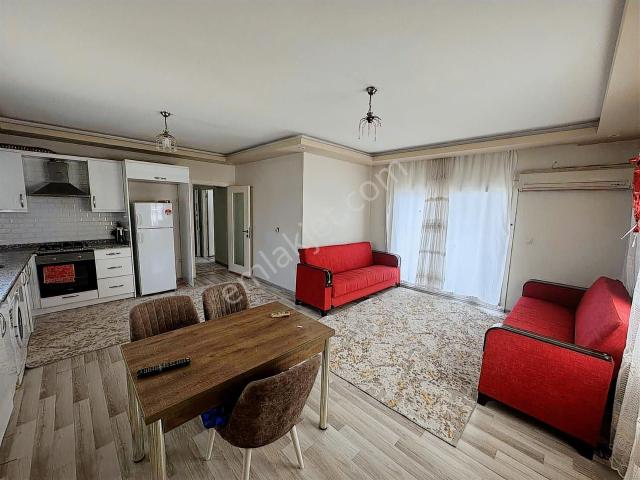 Erdemli Akdeniz Mahallesinde 1+1 Full Eşyalı Geniş Daire