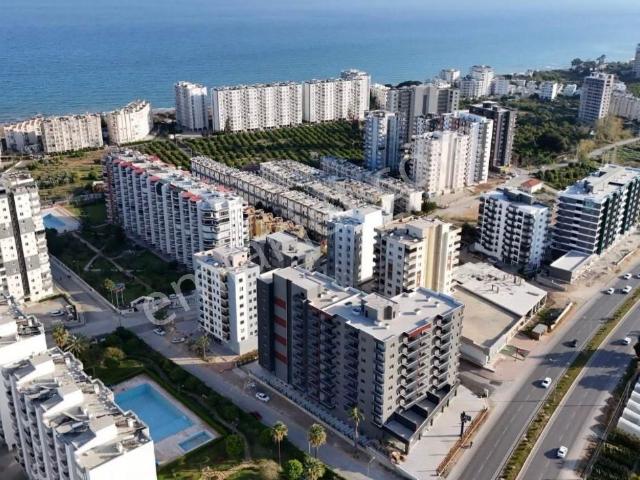 Erdemli Tömükte Hamam,sauna,kapalı Havuzlu Sitede 1+1