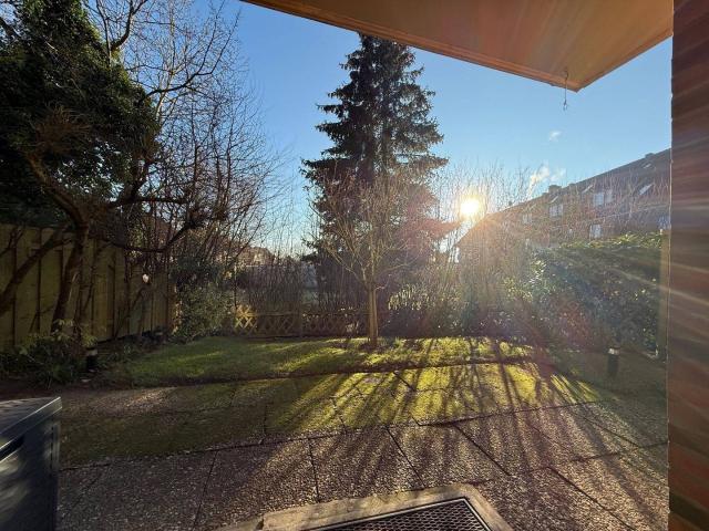 Erdgeschoss 2 Zimmer kleiner Garten in Pansdorf