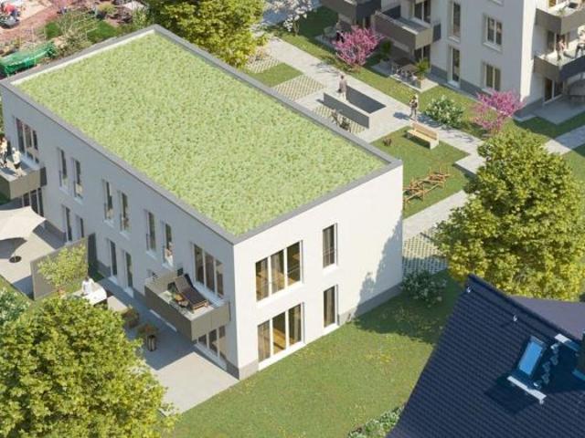 ERDGESCHOSS MIT TERRASSE