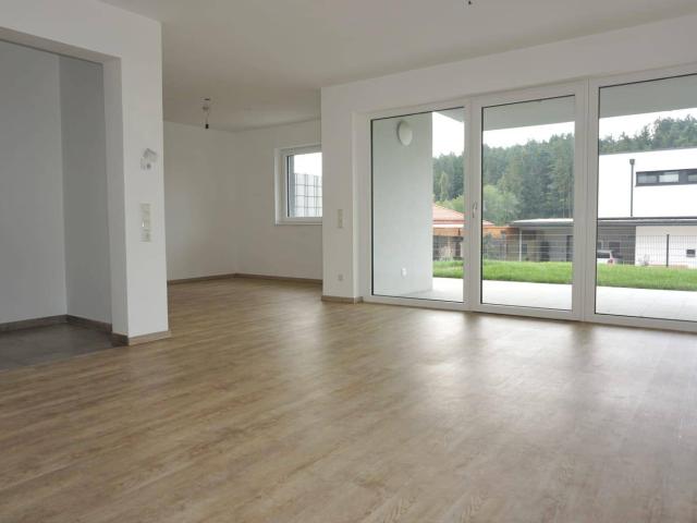 Erdgeschosswohnung Neubau 69,5 m2 mit Garten in Gallneukirchen