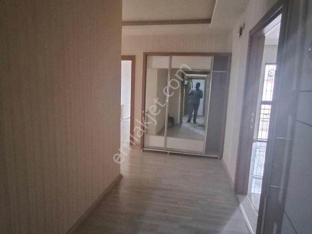 Ereğlikapı Mah Uygulama Oteli Yanı Satık Geniş 3+1