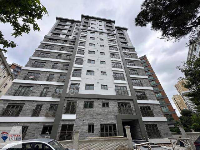 Erenköy Alpler Sokak 3+1 Sıfır Ebeveyn Banyolu Daire