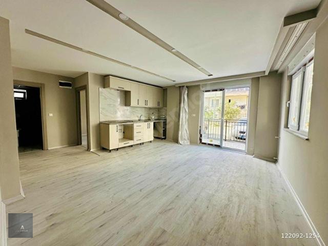 Erenköy Sınırsız kredi Mh Çook geniş 1+1 Sıfır Daire