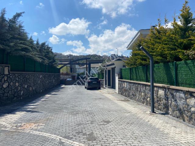 Erenköyde 8+1 Satılık Lux Villa