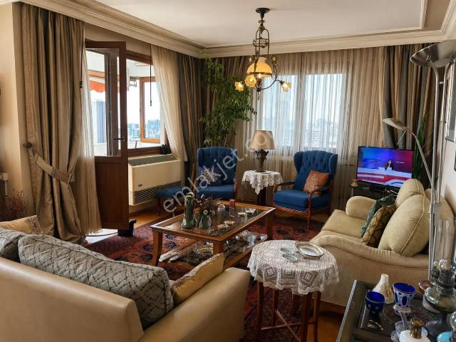 Erenköyde Deniz Manzaralı 3+1 Satılık Daire