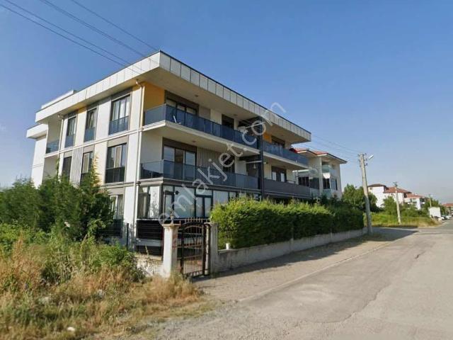 Erenler Yeni Çarşamba Pazarına Yakın Satılık 2+1 Daire