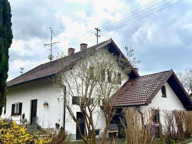 Erfüllen Sie sich Ihren Traum! EFH m. Garten, Garage u. Bauplatz in Fürstenzell !