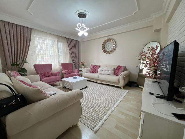 Ergünler İnşaattan İşlek Cadde Üzeri Acil! 2+1 Satılık Daire