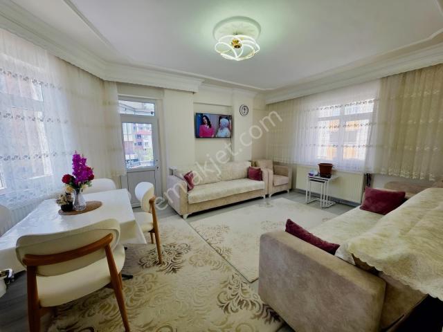 Ergünler İnşaattan Kapaklı Merkezde Köşe Başı 2+1 Satılık Daire