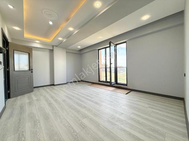 Ergünler'den Hacılar Çeşmesi Mevkiinde 2+1 Lüx Satılık Daireler