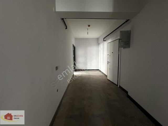 Ergüven Emlak/toki 4.etap/şehir Hastanesi/otobüs Ve Okul Yanı