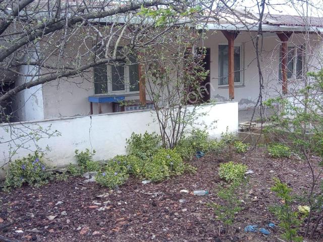 Ergene Misinlide Satilik Yer Evi