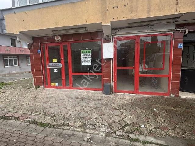 Ergene Yeşiltepe De Cadde Üstü 170 M2 Kiralık Dükkan