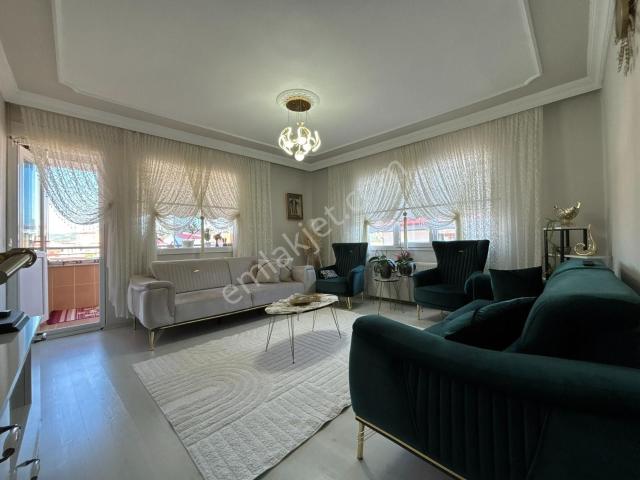 Erha Gayrimenkulden Sanayi Mahallesinde 3+1 140 M2 Satılık Daire