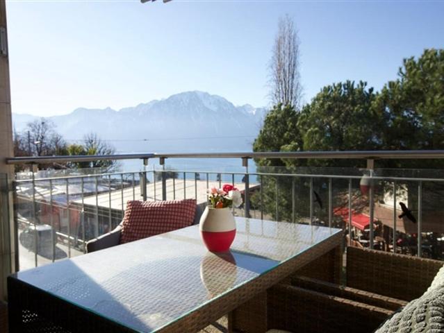 Exklusiv! Erhabene 4,5 Zimmer Wohnung mit Blick auf die Montreux Landeplattform