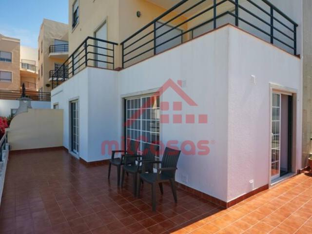 Ericeira | T1 Mobilado com Terraço e Parqueamento em Condomínio Privado