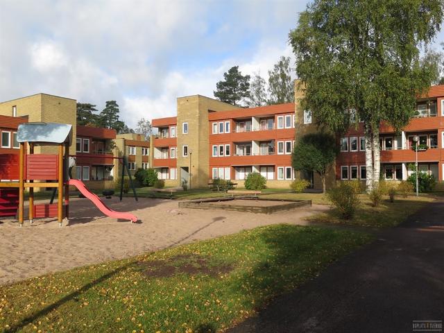 Rönnäsvägen 22