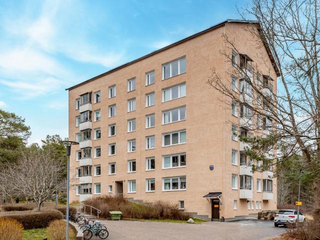 Erikslundsvägen 11