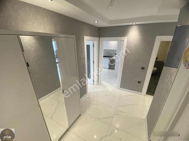 Erimden Denize Yakın 2+1 Ayrı Mutfak, Havuz Manzaralı Daire