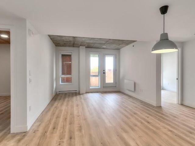 ERIN Condo apartments for rent in Pointe Saint PSC
