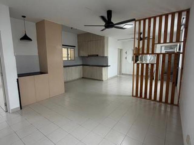 Eristana townhouse saujana utama