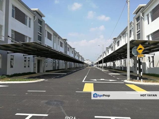 Townhouse, Eristana, Sungai Buloh, Selangor