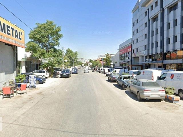 ERKAN ÇAKMAK'tan İskitler Sanayi Bölgesinde 400 M2 Dükkan