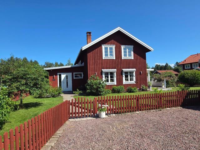 Erkersgattu 8