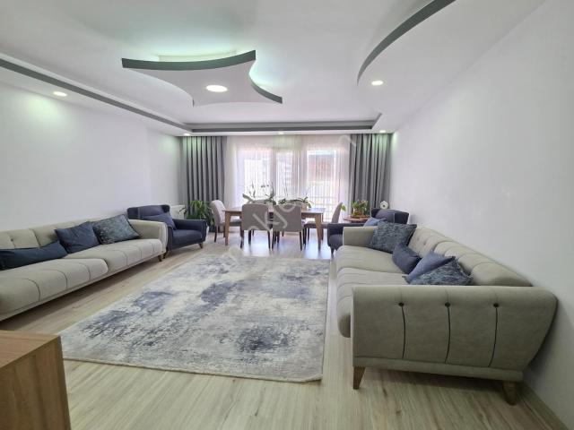 Çerkezköy Tepe Mevki 3+1 135m2 Fırsat Daireee