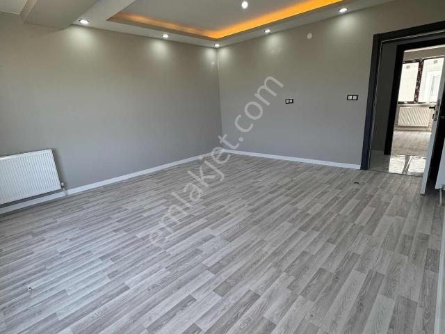 Çerkezköy Bağlık Mahallesinde Sıfır 2+1 Arakat Daire