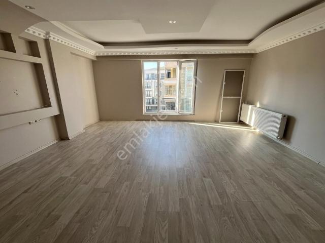 Çerkezköy Fatih Mahallesi 2+1 Fırsat Kiralık Daire