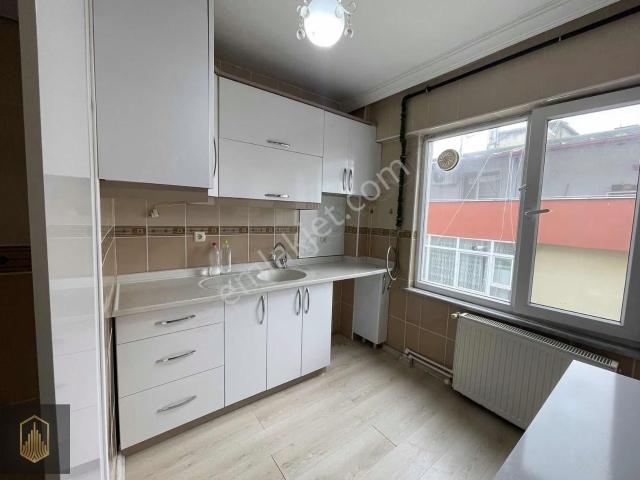 Çerkezköy Fevzipaşa'da 2+1 95m2 Kiralık Daire