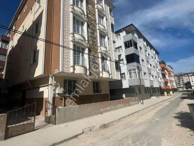 Çerkezköy G.m.k.p Mahallesin De Satılık 2+1 Giriş Daire