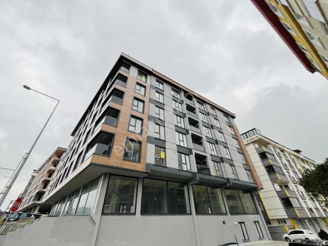 Çerkezköy İstasyon Mahallesi Tepe Yolu Üstünde 1 + 1 Daire