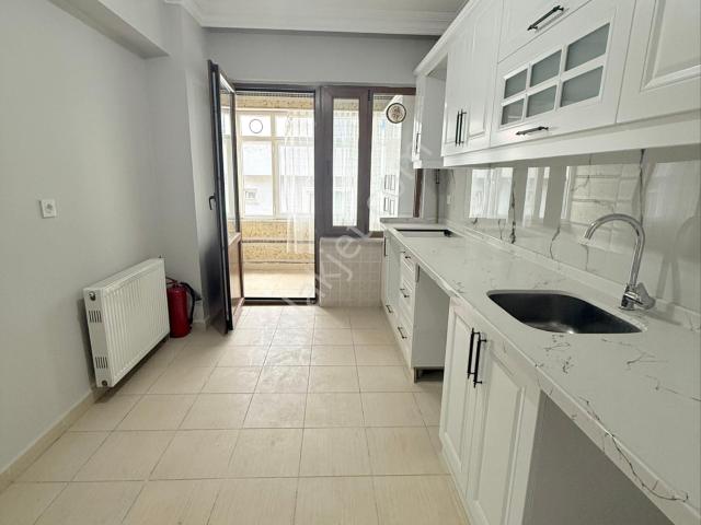 Çerkezköy Öztrak Caddesi Üzerinde Merkezde Satılık Dubleks