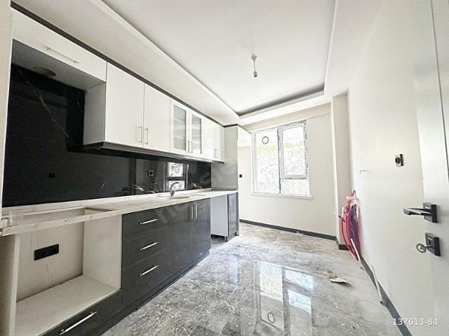 ERKILIÇ GAYRİMENKUL'DEN ÖZMAR MARKET YANI SIFIR 3+1 GİRİŞ KAT