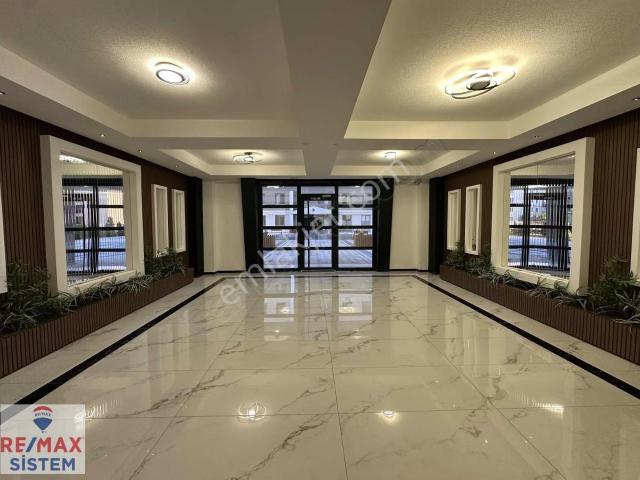 Erkmen Firuze Sitesi Satılık 170m2 4+1 Daire