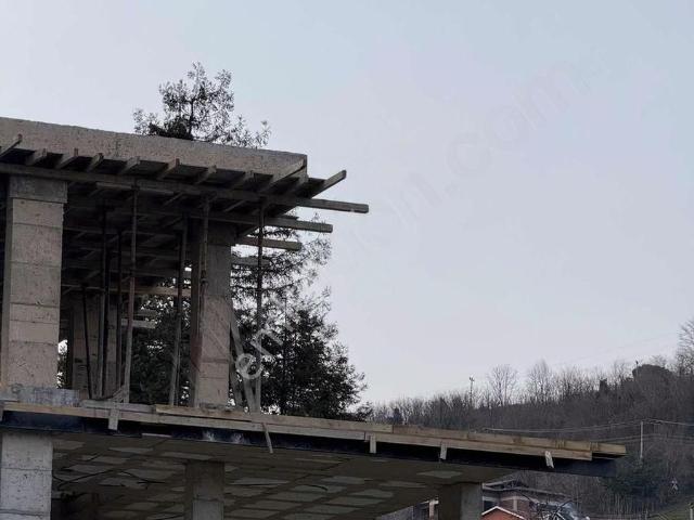 Çerlide Doğayla İç İçe 1.sınıf Tripleks Villa