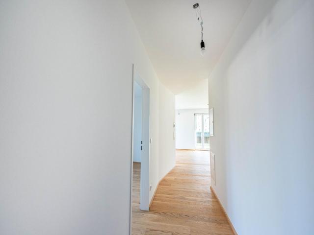 ERSTBEZUG 3 Zimmerwohnung mit großem Eigengarten
