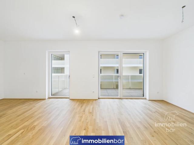 ERSTBEZUG 3 Zimmer Mietwohnung mit großer Freifläche