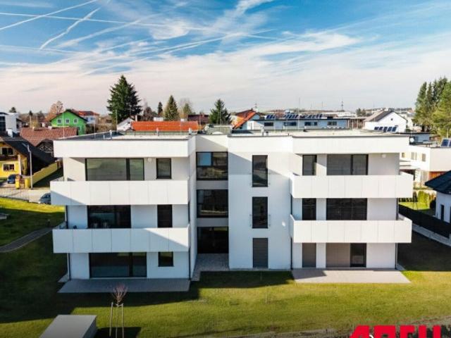 Erstbezug 4 zimmer wohnung mit grossbalkon