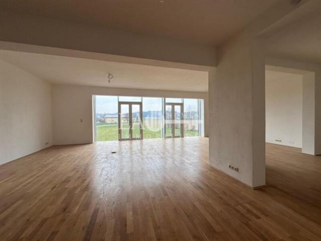 Erstbezug Büro/Praxis 1OG in Top Lage 113m² Ideal für Ihr Business!