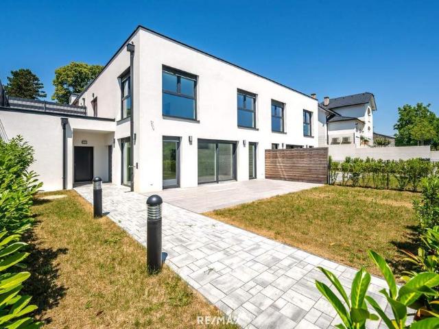 Familienhaus Erstbezug am Fuße des Wienerwaldes: Super Verkehrsanbindung nach Wien