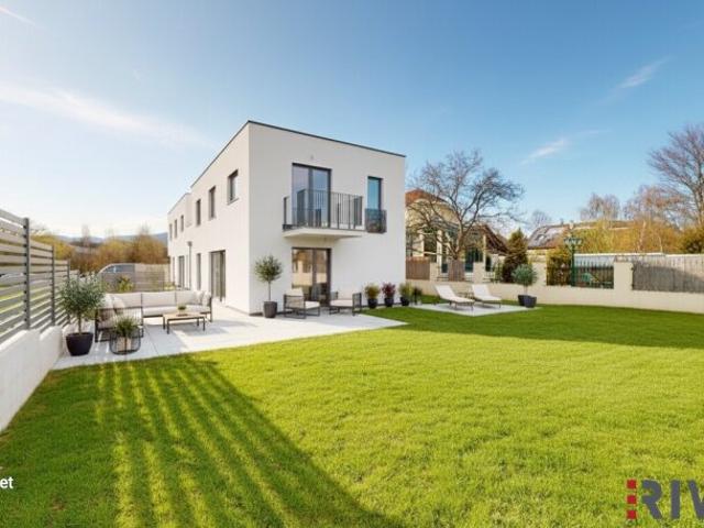 ERSTBEZUG | Exklusive Doppelhaus Einheit | ca. 353 m² Garten | 4 5 Zimmer | Luftwärmepumpe | 2 KFZ Stellplätze | 5 Min. ins Zentrum Perchtoldsdorf