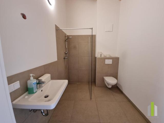 Erstbezug: exklusive 3 Zi Garten Wohnung