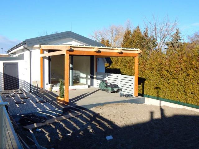 Erstbezug Kleines Haus mit Garten und Terrasse in einer Kleingartensiedlung