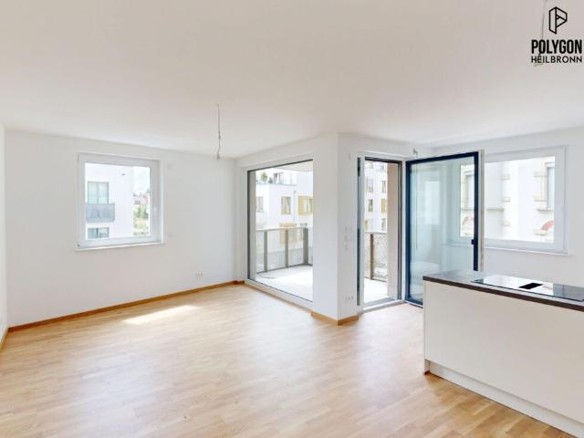 Erstbezug! Helle 2 Zimmer Wohnung mit großzügiger Loggia